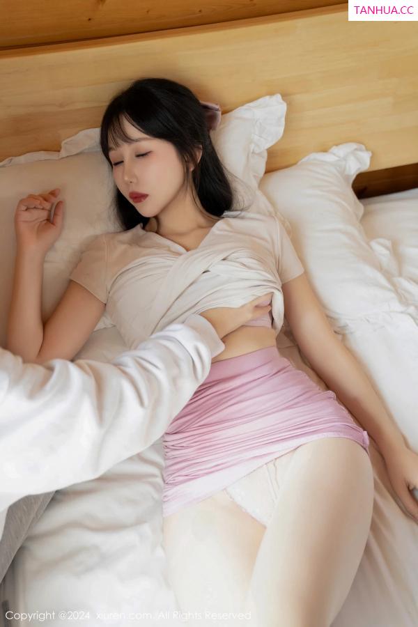 波巧酱  [XiuRen]高清写真图 2024.02.20 No.8112 波巧酱 丝袜美腿第51张图片